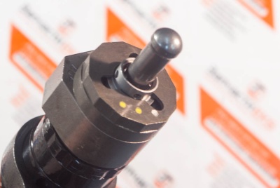 4307428 Форсунка топливная INJECTOR Cummins KTA19 Взаимозаменяемые номера: 3062092, 3076130